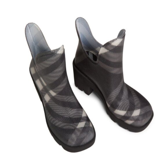 Burberry 'Marsh 65MM Check' Heeled Rubber Rain Boots, Black - Picture 6 of 6